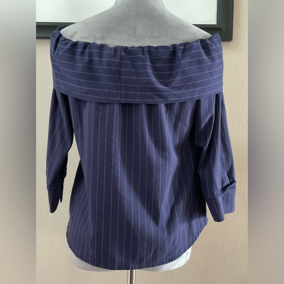 Lilith A Paris Size Small Off The Shoulder Navy Pinstripe Bow Blouse - Picture 3 of 5